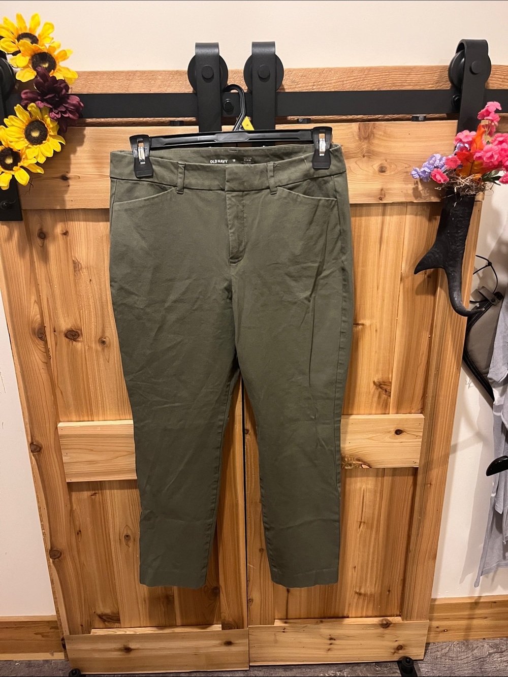 Old Navy Olive High Waist Pixie Skinny Ankle Pants
